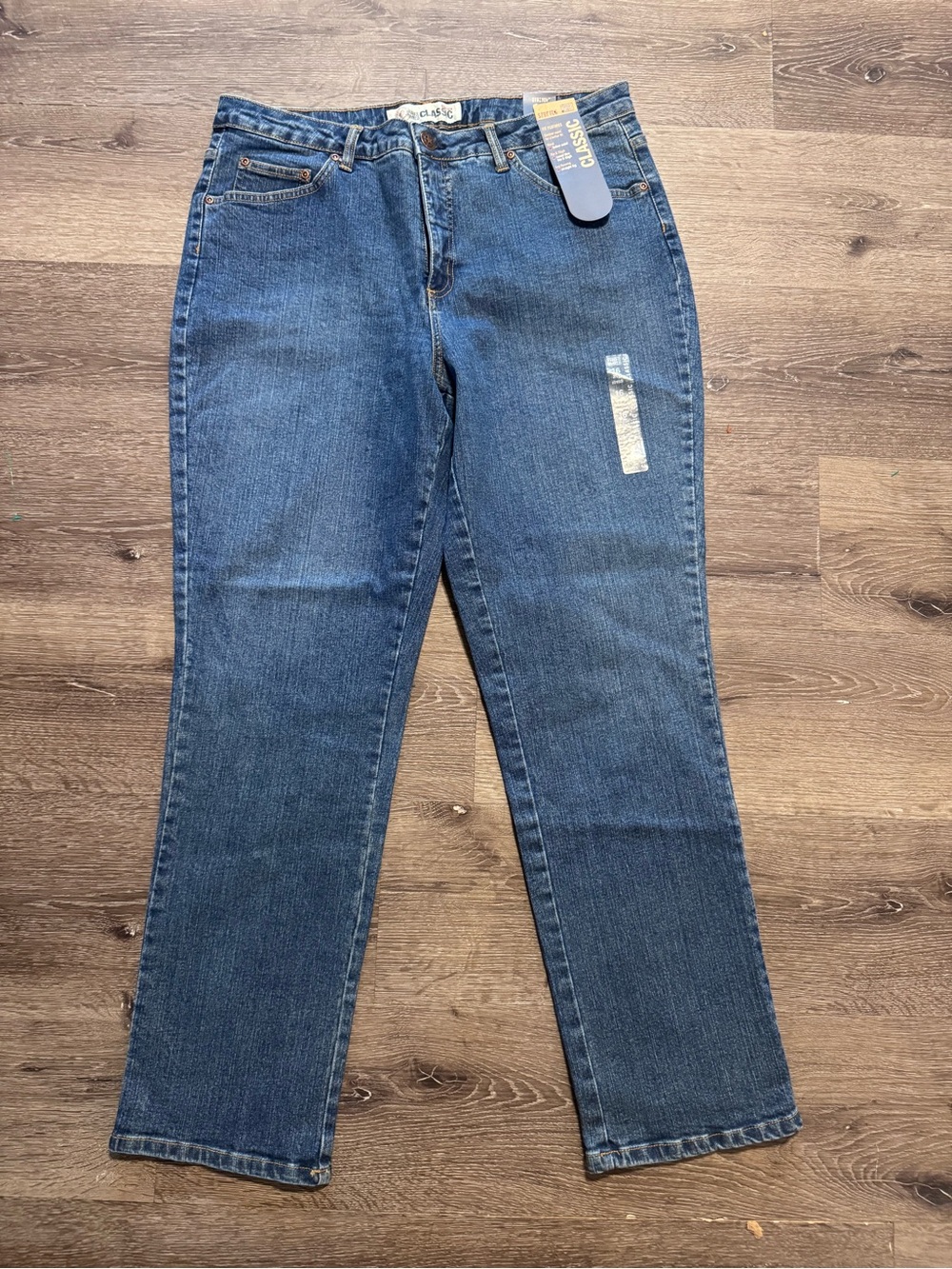 Classic size 16w Straight-Leg Women's Jeans in Medium Blue